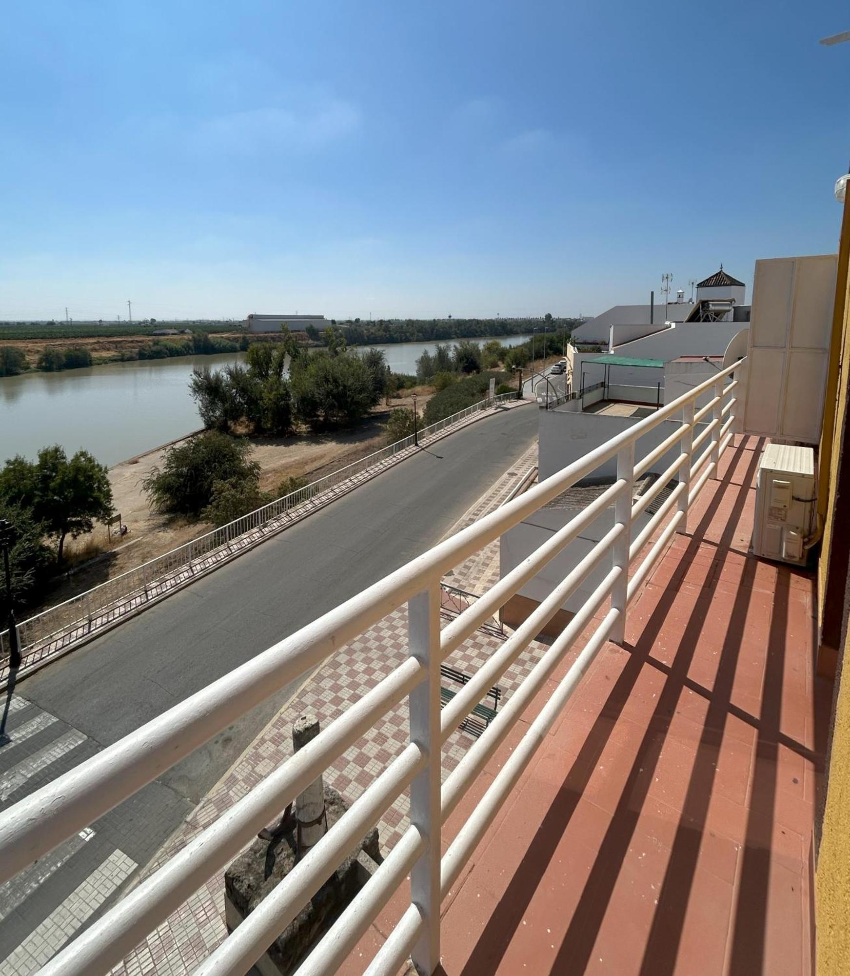 El Ancla Hotel Alcala del Rio Bagian luar foto